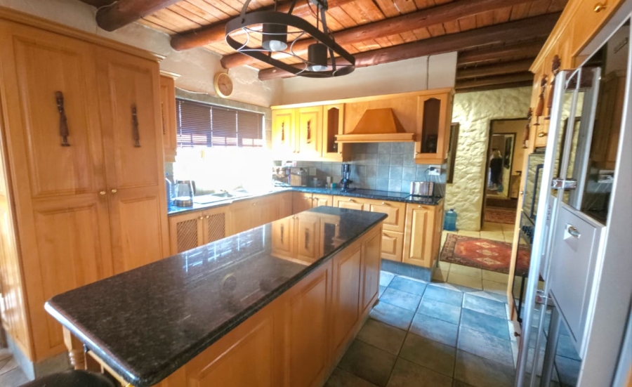 3 Bedroom Property for Sale in Kosmos North West